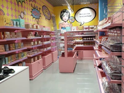 Saldainių parduotuvė Taline, Estijoje
